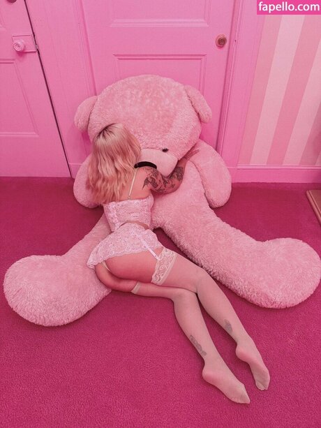 drcreature model nudes pictures