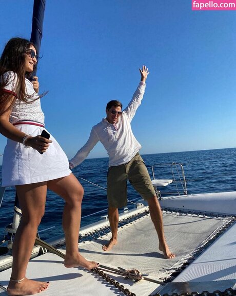 Katsiaryna Kavaleva naked model pictures