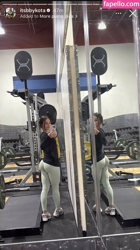 itsjustbk erotic model pic