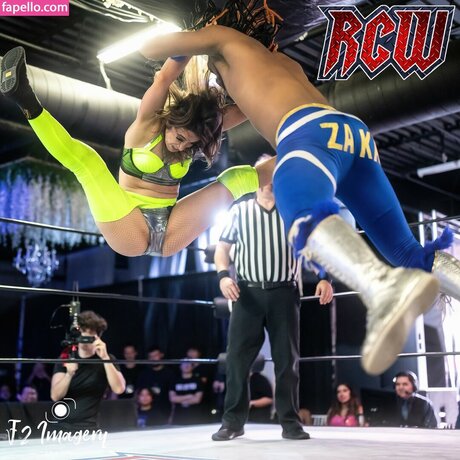 Wren Sinclair actress pics