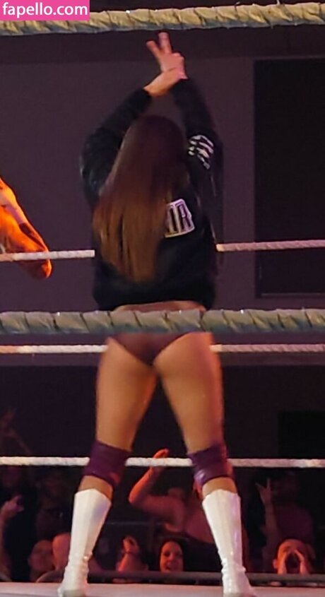 Wren Sinclair top star archive