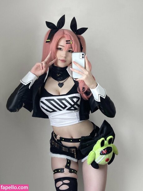 Timuko naked actress pictures