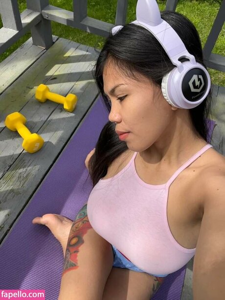 Miaandmonami high quality star pic