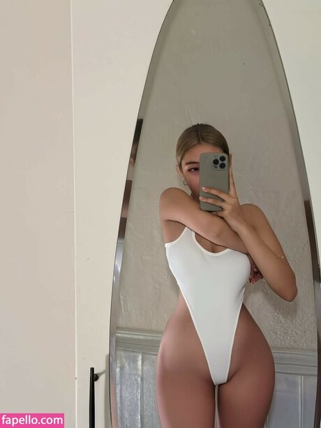 sullie sullil model free pics