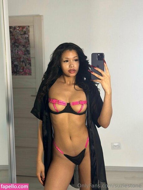 susiestone nice pornstar photo