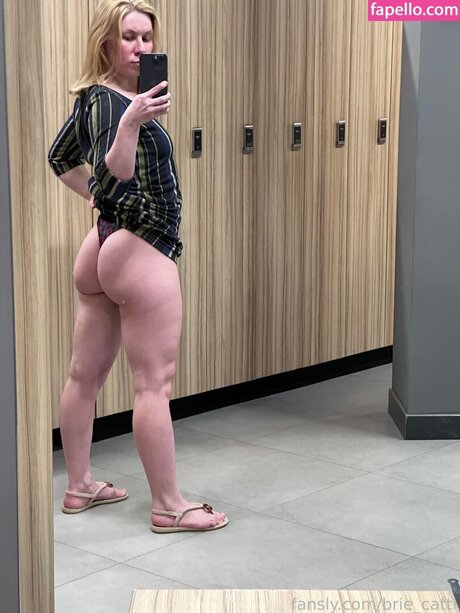 Brie cattii adult star pic