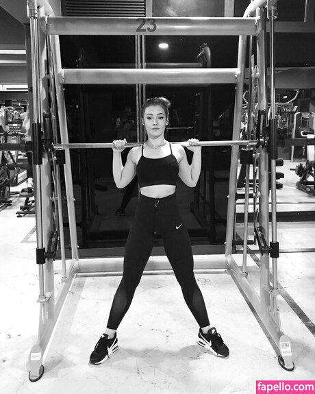 Duygu German model nudes gallery