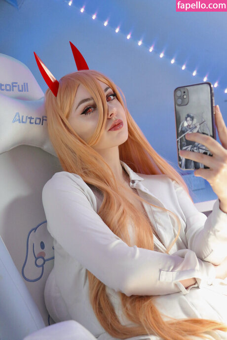 Nyeupe free actress photo