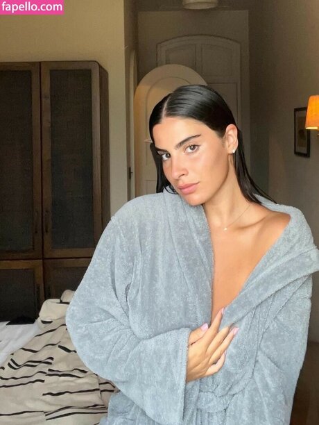 Anael Buzaglo model perfect photo