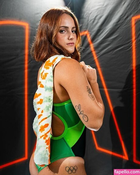 whore wife onlyfans pornographic images