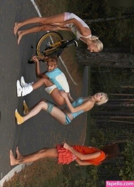 Alice Wonderbang model sex picture