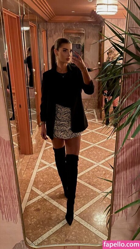 Kate Tracey nice model images