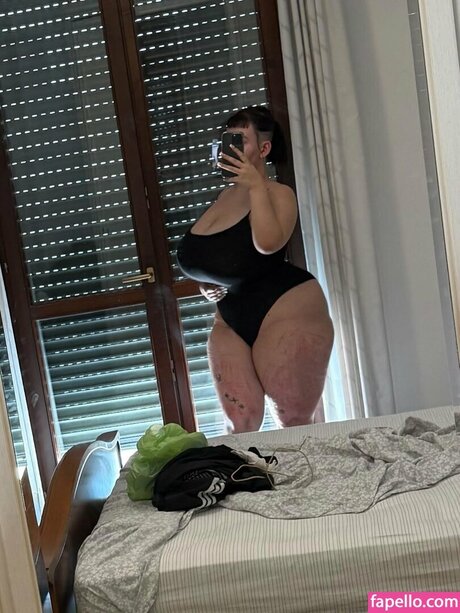 Vvalentinabonetalli hot pornstar img