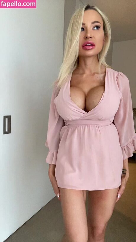 Portia Paris model pornographic image