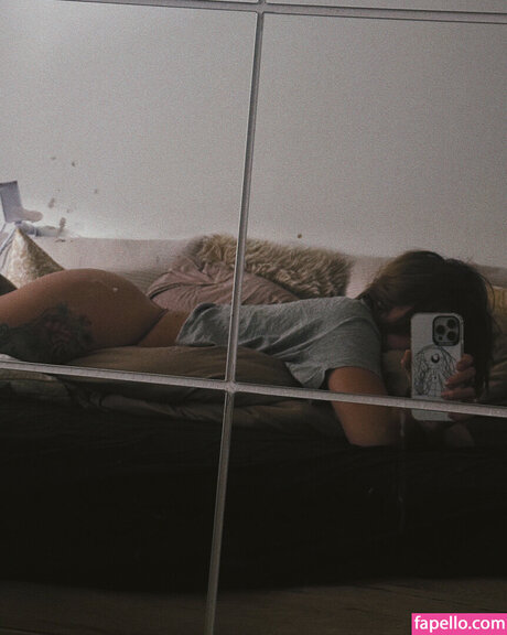 Ella Dvornik model pornographic pics