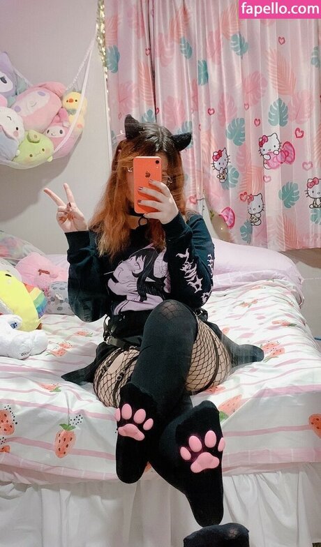 Immy Bisou art actress img