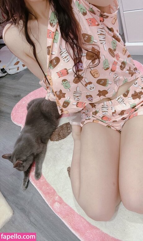 Immy Bisou star free pic