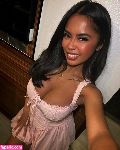 voyeur onlyfans erotic images