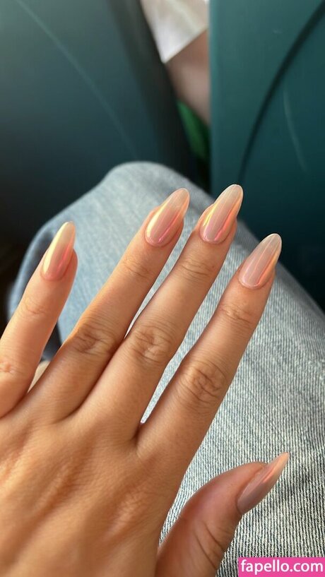 haileybieber pornstar art image