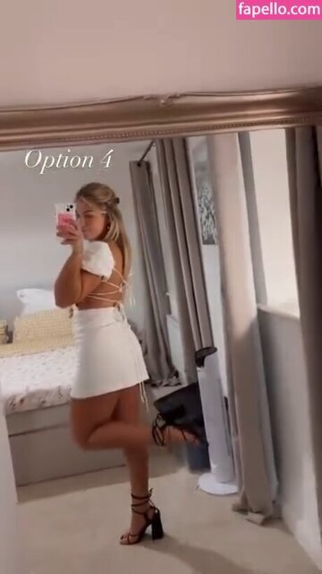 Harriet Cowan From Clarkson s Farm nudes pornstar pic