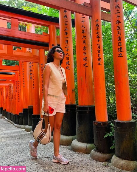 shemale fucks girl onlyfans exclusive img