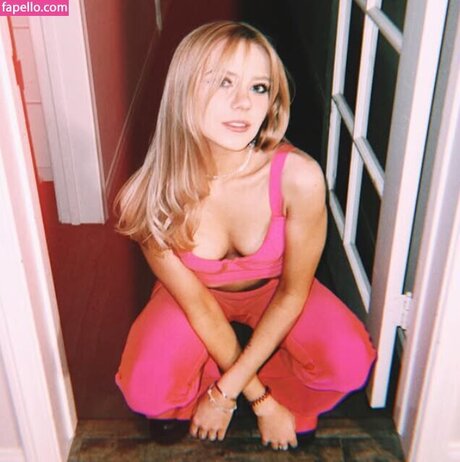 Mary Kate Willis pornstar best photos