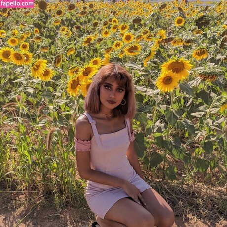 shemale masturbation onlyfans free nude galleries