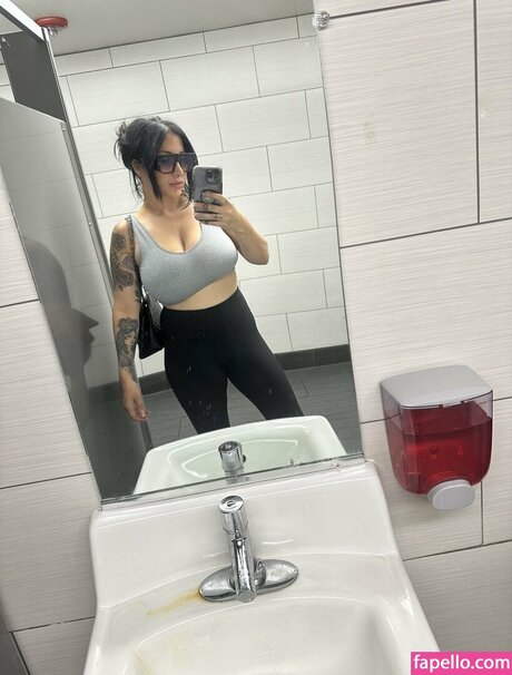 nadianaughty1 sex pornstar pictures