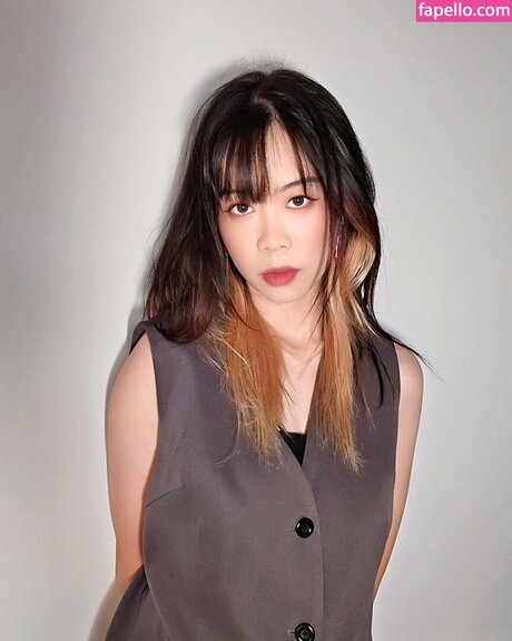 Wolfsbanee adult star images