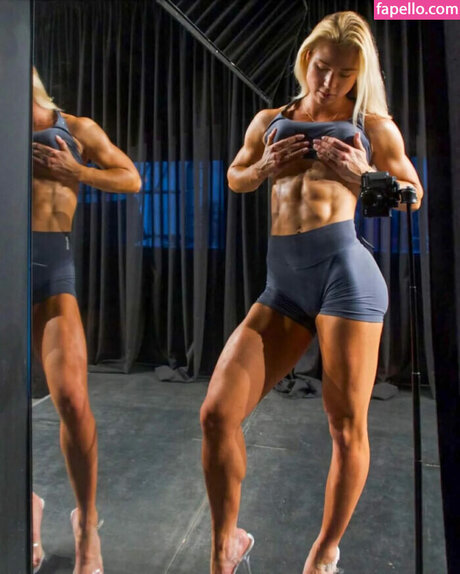 busty mom onlyfans naked gallery