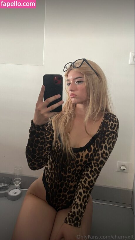 Cherryxft sex model img