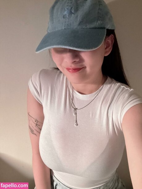 nianx1 naked actress photo