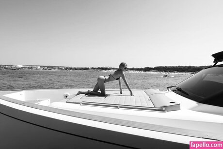 athletic milf onlyfans naked img