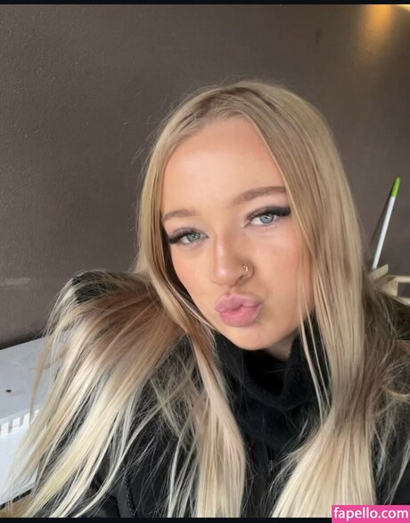 charlee spinks model free images