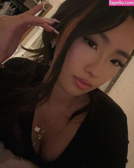 Daisy Chang model pornographic archive