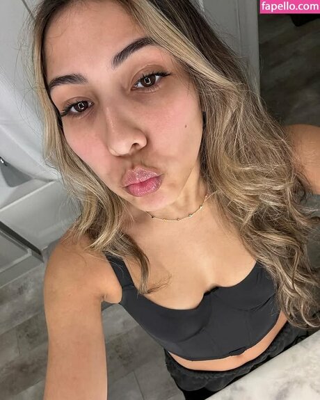 Mia Bosman star beautiful img