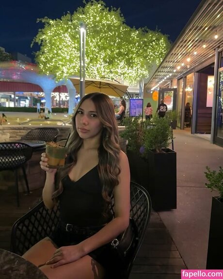 Mia Bosman model xxx pics