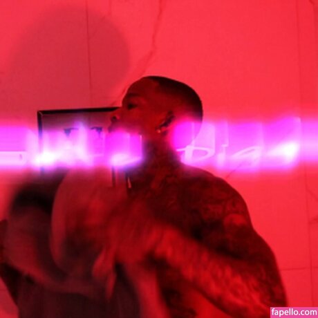 Santana Red pornstar art images