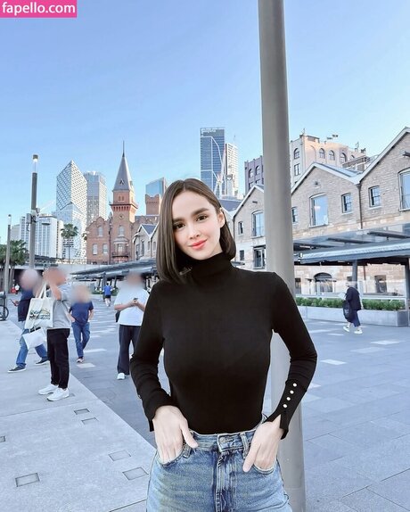 huge cock shemale onlyfans beautiful nude photo