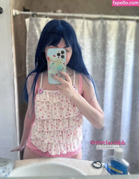 LittleNiiVT pornstar xxx archive