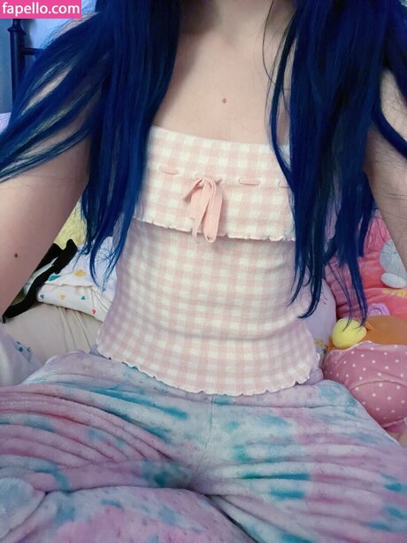 LittleNiiVT sexy pornstar gallery