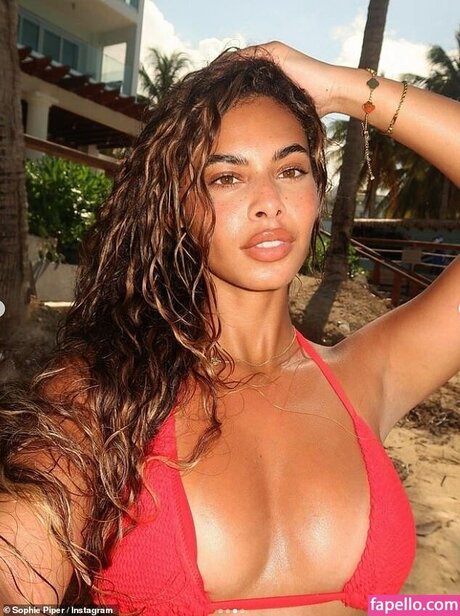 Sophie Piper high quality pornstar image