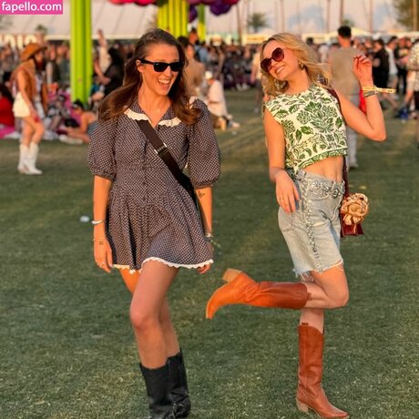 Madeleine Arthur sex model archive