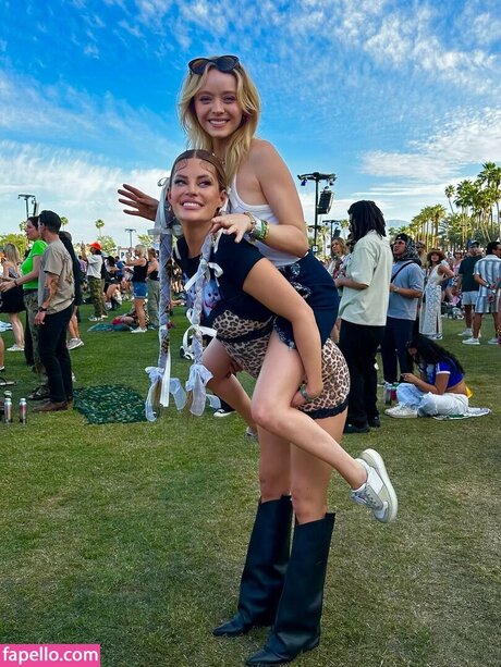 Madeleine Arthur star xxx archive