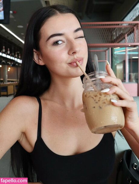 Chanel Soerholt high quality star picture