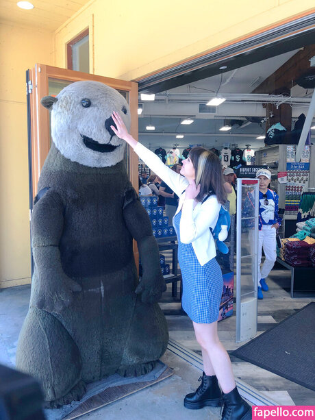 Tama Hero pretty actress pic