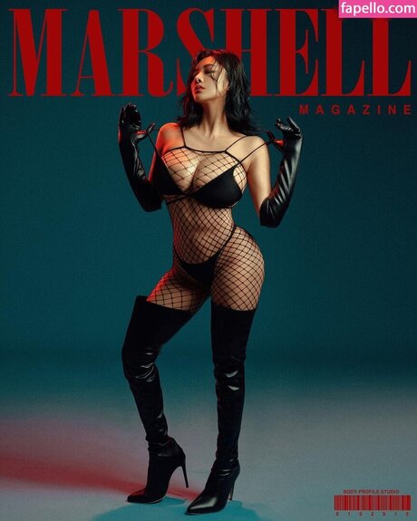 Tasha Young sex model image