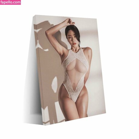 Tasha Young model naked pictures