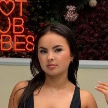 Gracie Mcdonald sexy actress photos