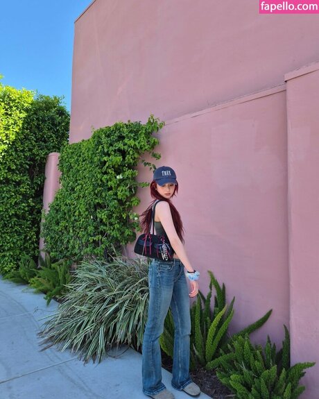 Huh Yunjin_ model perfect images